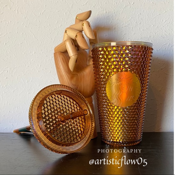 2 LIMITED Starbucks 2021 Studded Honeycomb Tumbler - Picture 4 of 7